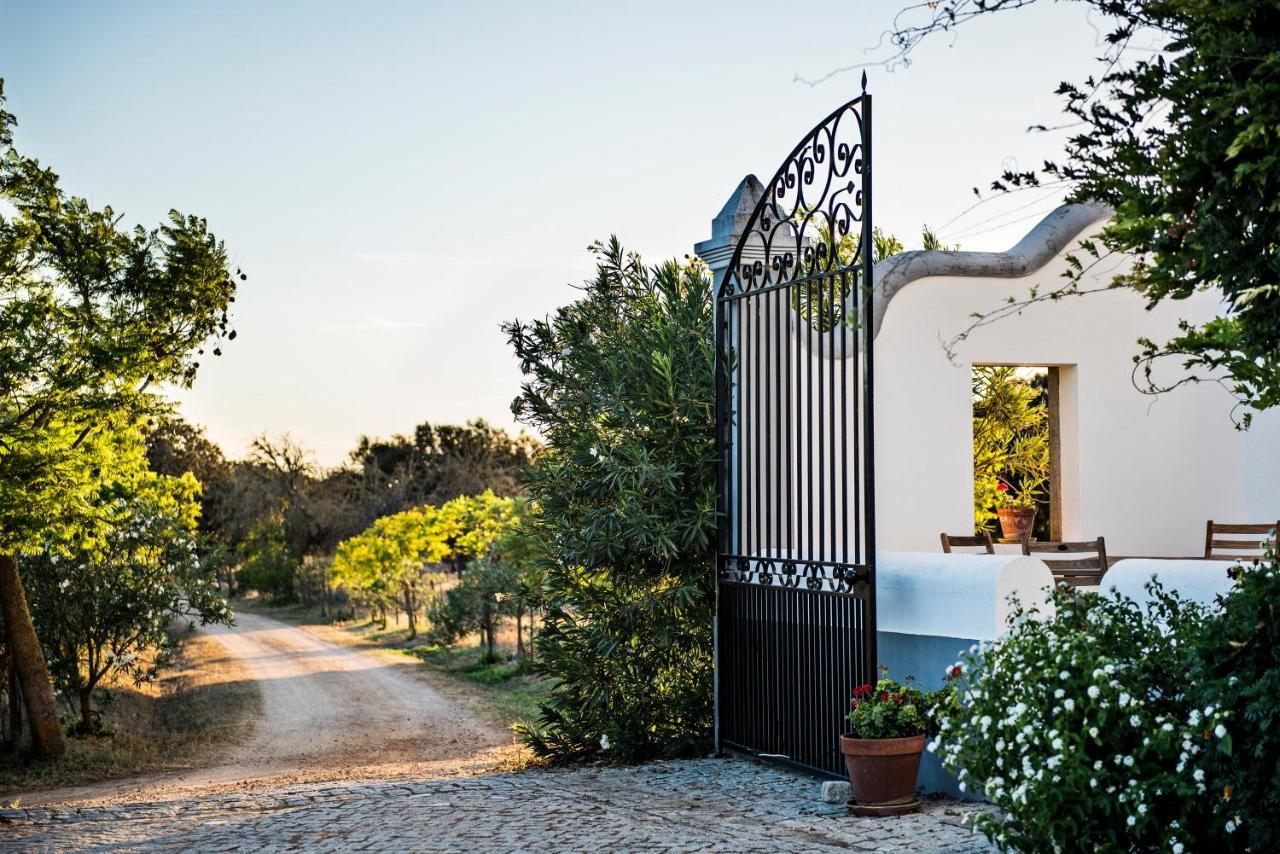 Herdade Dos Alfanges "The Barn" Виана-ду-Алентежу Экстерьер фото