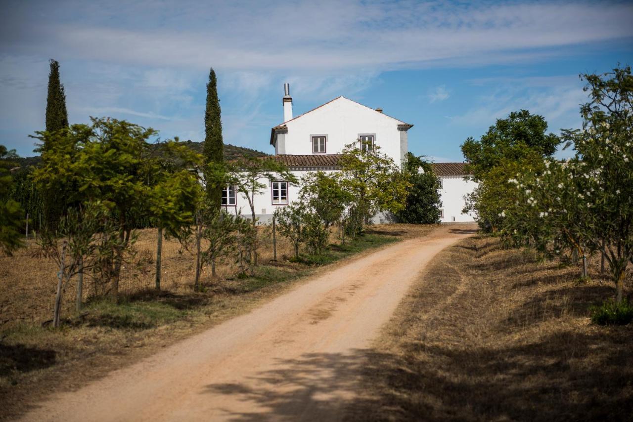 Herdade Dos Alfanges "The Barn" Виана-ду-Алентежу Экстерьер фото
