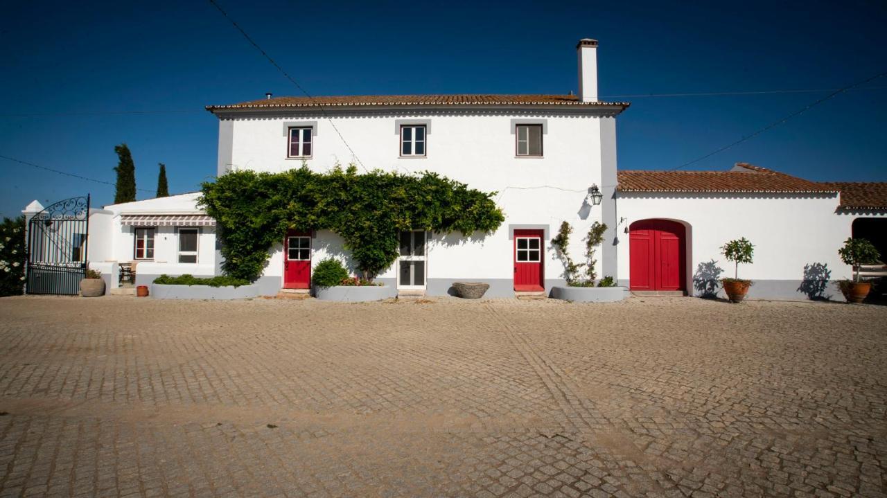Herdade Dos Alfanges "The Barn" Виана-ду-Алентежу Экстерьер фото